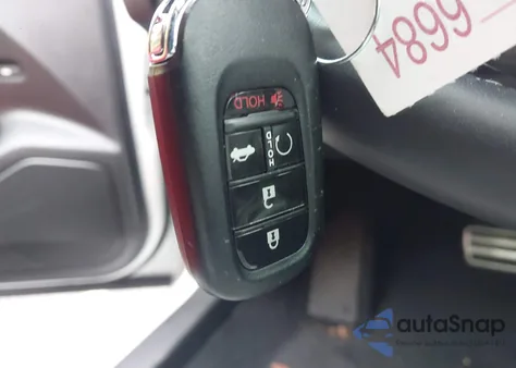 2025 Honda Civic Hybrid Sport/Sport Touring from USA, damaged, VIN 2HGFE4F85SH328661